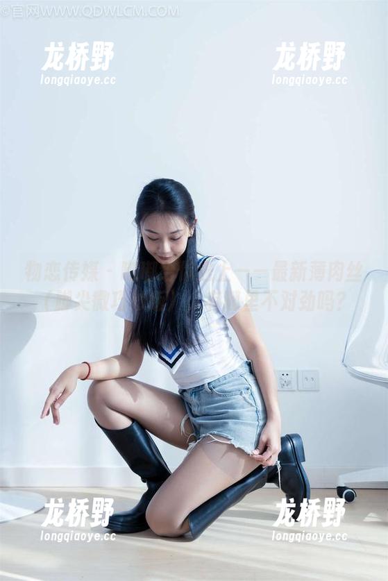 物恋传媒 - 嘟嘟给你送上——最新薄肉丝（脚尖微巧妙版），有哪里不对劲吗？