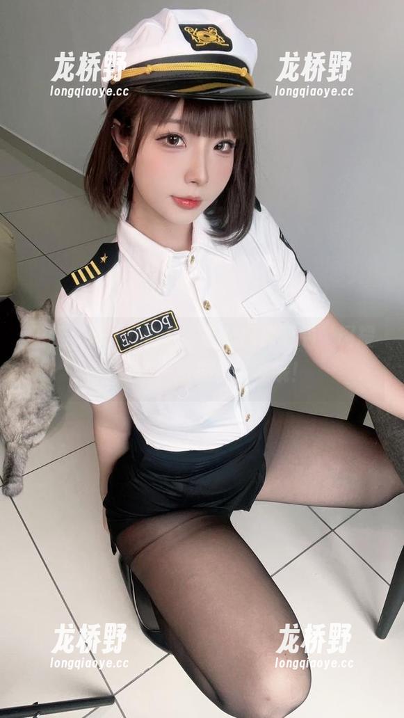 玉汇yuuhui套装：寻找图库里的‘闪耀片刻’，别忘了下载哦！