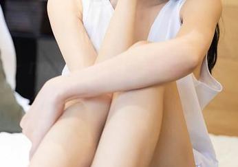 秀人网 - nancy小姿的美图：听说透明只有在她身上才能发光？