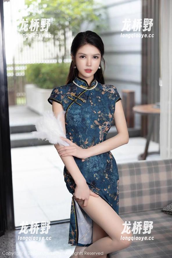 秀人网-优琪琪子yuki 秀人网 - 清纯不代表乖巧,优琪琪子yuki的私房图包把这道理演绎得淋漓尽致。
