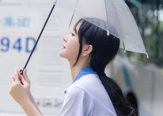 秀人网 - 少女气息满满,古月小同学的原图绝对撩人,下载不能停!