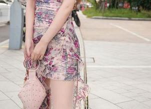 秀人网 - 探班周思乔Betty的女友写真,图包里总藏着一些你意想不到的画面!