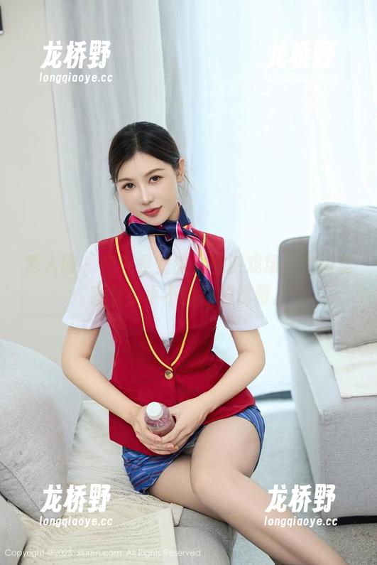 秀人网-安然儿 秀人网 - 户外是安然儿的游戏场,套图里藏着小小不自在的优雅。