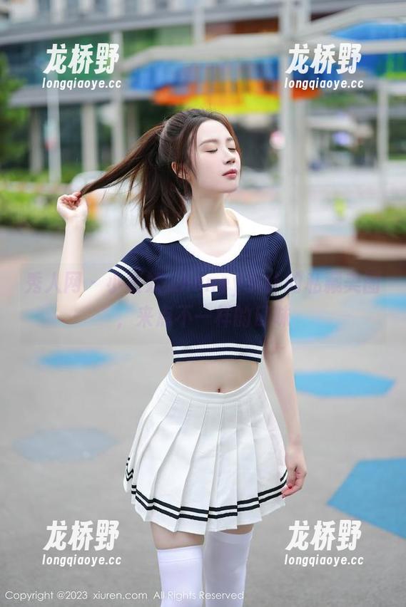 秀人网 - 小蛮妖_honey女仆的私藏美图，来点不一样的口味