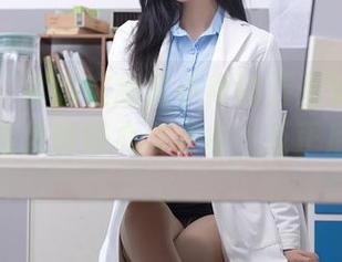 秀人网 – 聊聊这组艾小青的万圣节写真吧，下载前先做好心理准备，反正后果自负。