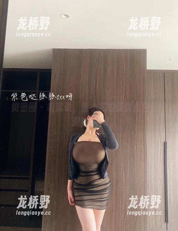 微密圈 - 咱就说，童小芯的新货图包值得深挖吗？