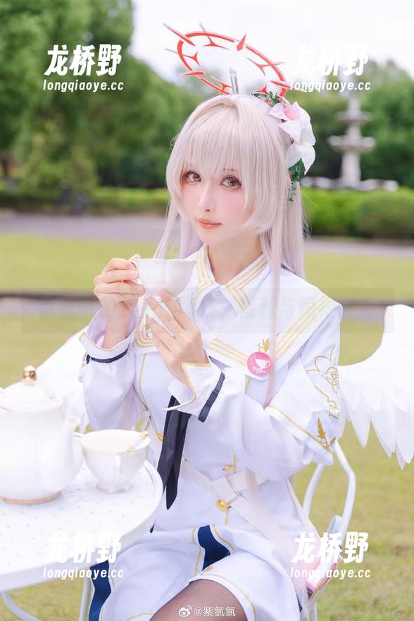 紫氯氯 紫氯氯的水手服图集:福利与惊艳并存