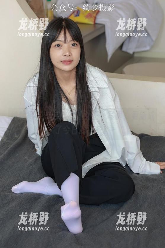 绮梦摄影-苏欣 绮梦摄影 - 苏欣的‘女王’写真,更新成了今日的头条!