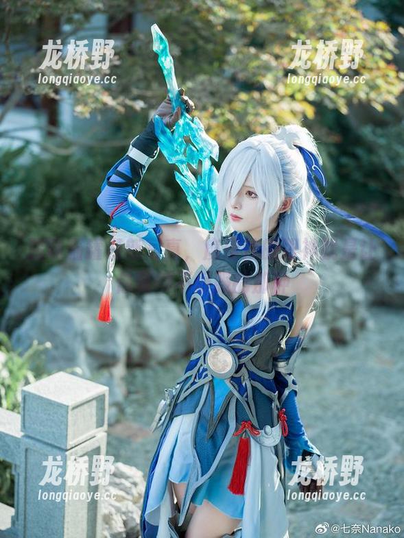 腥味猫罐最新写真，魔理沙的眼神就是让你觉得不舒服的那种