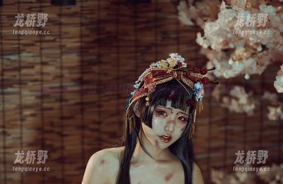 私拍合集：芊川一笑MNK与窗边小猫的“争宠”时刻！