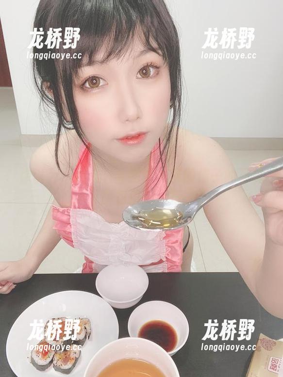 你以为小恶魔只会撒娇？芋圆侑子的写真图包撩到不行