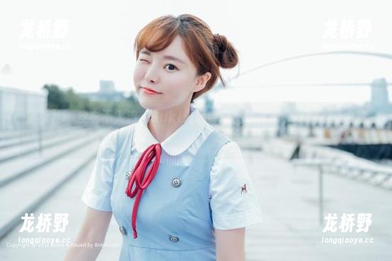 菠萝社-Suki朱忆音 菠萝社 - 皮衣不入流,Suki朱忆音的壁纸神作,不得不点个赞!