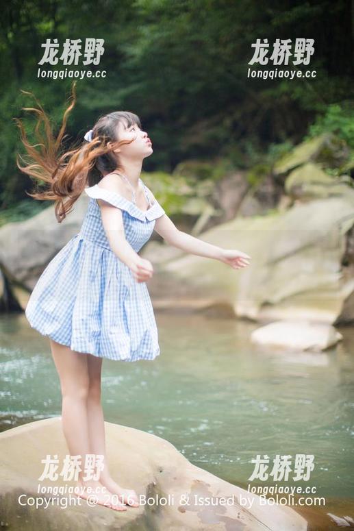菠萝社 - 柳侑绮原图：海里游的少女，细节...我能说吗？更新ing。