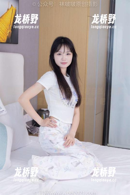 袜啵啵-小安 袜啵啵 - 平底鞋与小安,轻松自然,快来图库里掀一掀这阵“风潮”吧