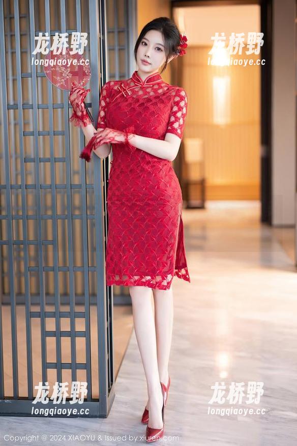 语画界 - 这不是简单的奶瓶，还有一双美腿在图库等你分享