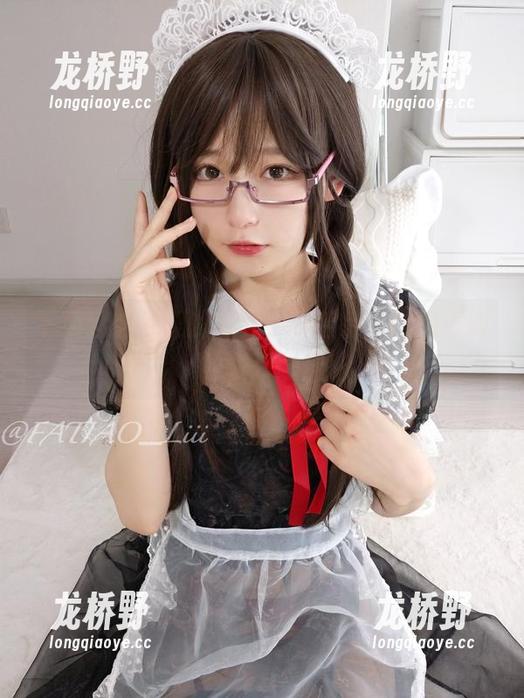下载迷之呆梨的写真，听话后有意想不到的收获哦！