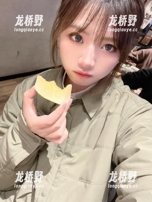 闪月半 和闪月半的粉色写真来场约会,分享你心中那远去的青春(远离现实中…)