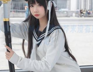 棉袜与雪琪SAMA，图片芥末没有放错地方吧！