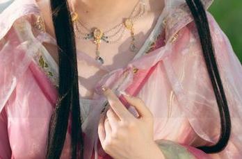 雯妹不讲道理带你体验瑜伽，免费资源等你来领，不怕你不来，就怕你不会选