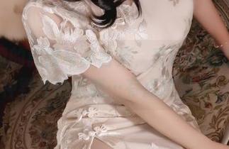 韶陌陌的豹纹写真合集，真让我想起了某种野性的诱惑…有点意思耶。