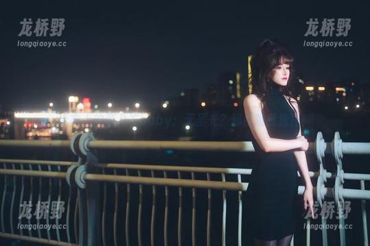 泳衣上的鹿八岁baby：无圣光？那就唯我独狂！