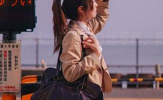 黑川尽显撩人：这一套白丝写真，真难以抗拒啊